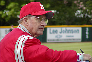 Scorekeeper Bob Mitchell